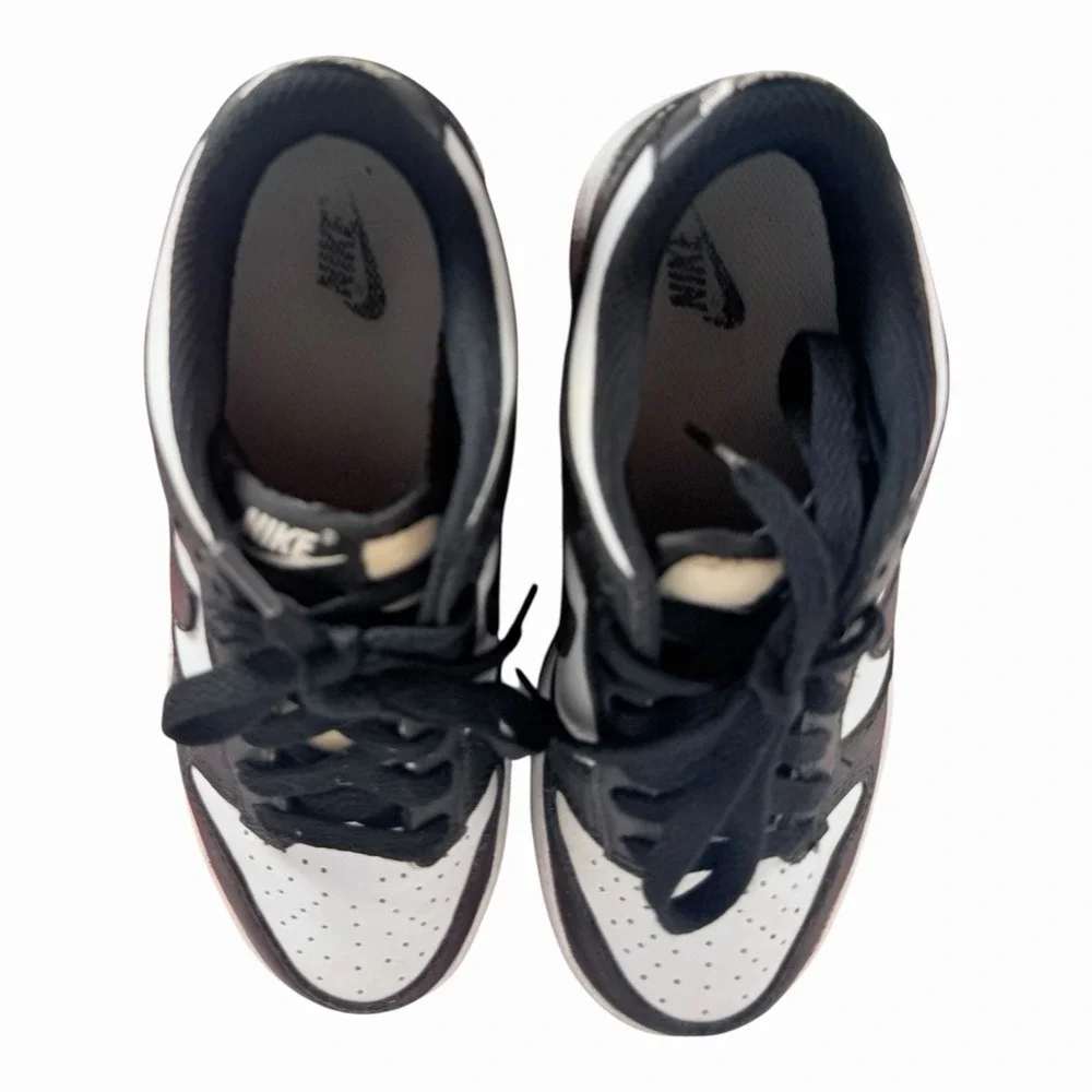 BOYS GRADE SCHOOL NIKE DUNK LOW BIG_WHITE/BLACK-WHITE CW1590-100-SIZE 3.5YW/ Box